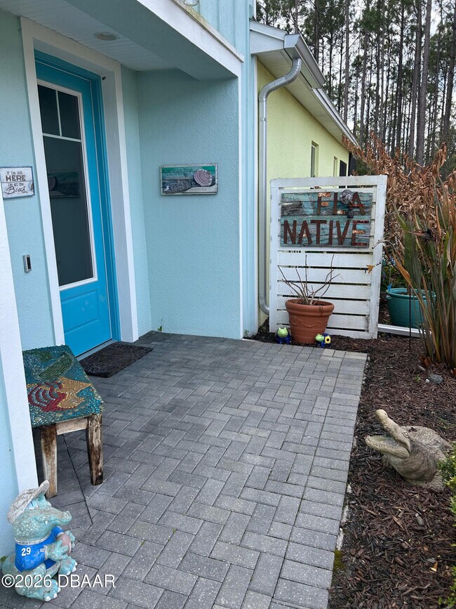 Photo - 402 Tiki Ter