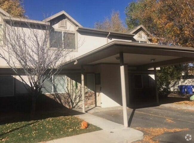 Building Photo - 630 W Allen Cove Rental