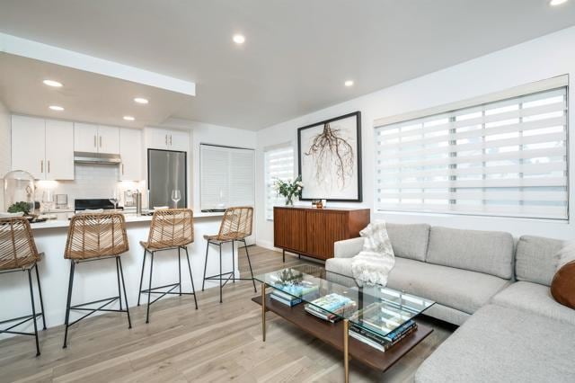 Building Photo - 767 Eastshore Terrace Unit 219