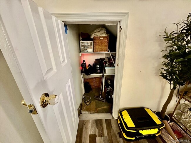 Photo - 137 Meserole St Unit 1