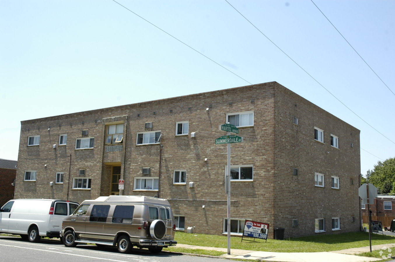 Photo - 7734 Summerdale Ave Apartments
