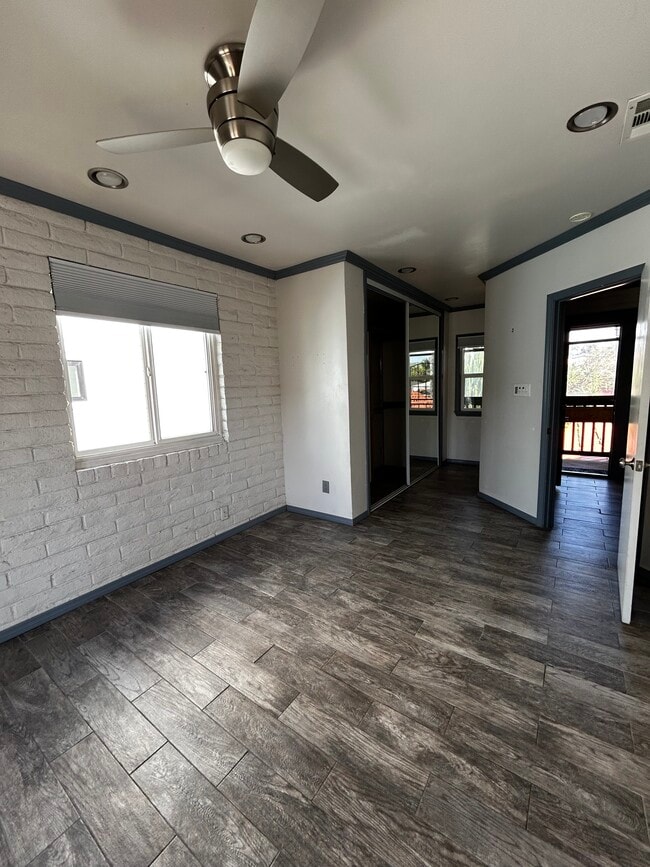 Photo - 1033 Grand Ave Unidad Grand Ave