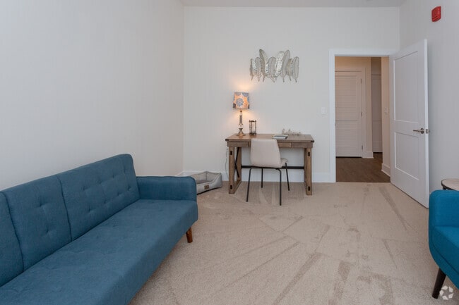 2nd Bedroom