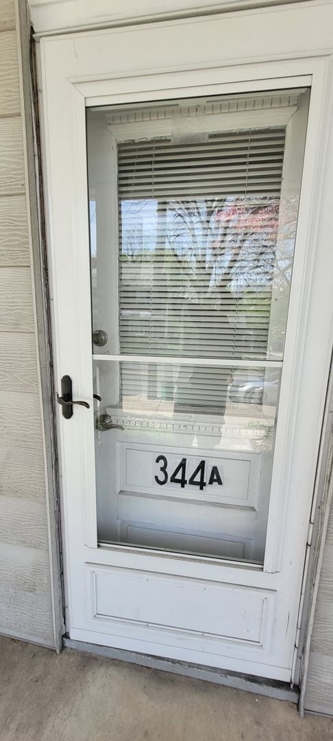 Photo - 344 W Main St Unidad A