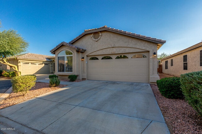 Photo - 15703 N 33rd Pl