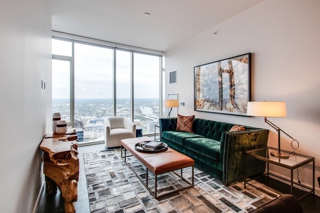Photo - 515 Church St Condo Unit 3911