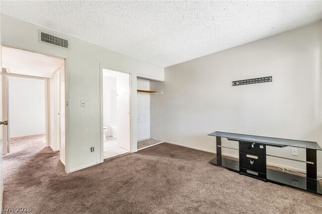Building Photo - 4770 S Topaz St