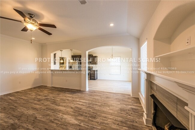 Photo - 4530 W Divide Dr