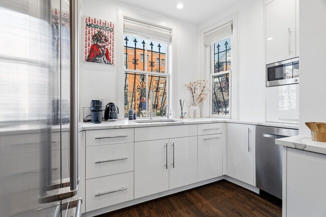 Photo - 348 Columbus Ave Unit 7