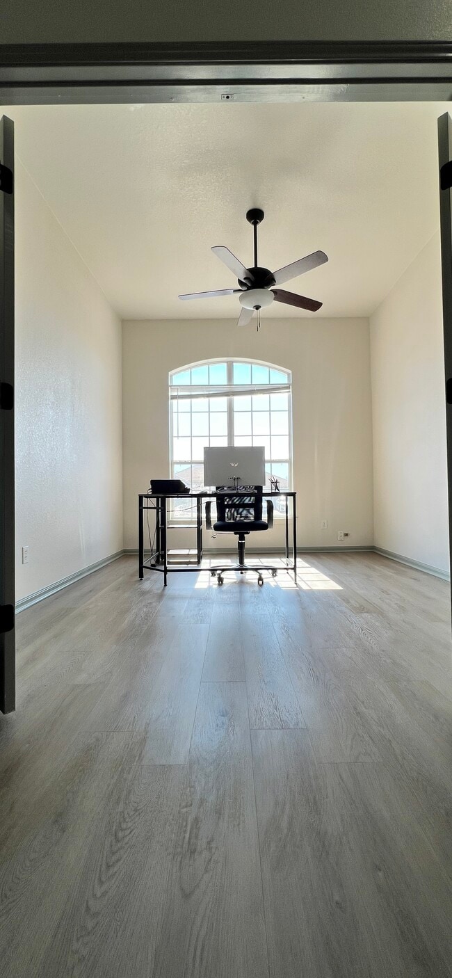 Building Photo - 503 Abu Bakar Dr Rental