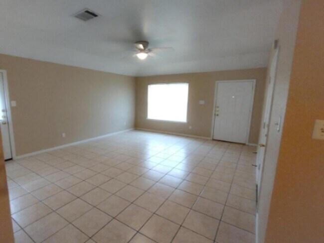 1619 Pima Trail Unit B