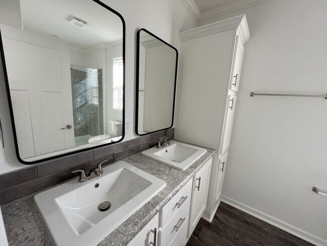 Photo - 1033 Vervain Dr