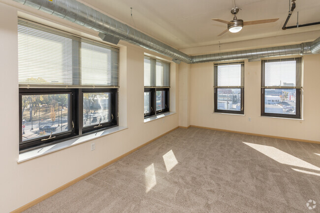 Interior Photo - Grand River Station Rental