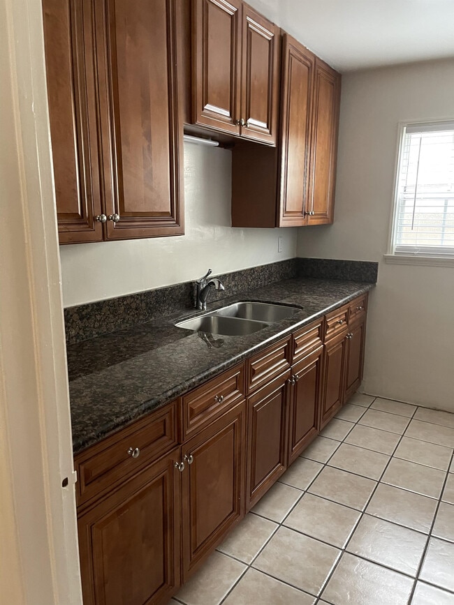 Photo - 410 S Sierra Madre Blvd Unit 6