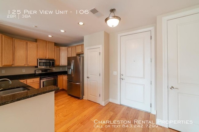 Photo - 125 Pier View St