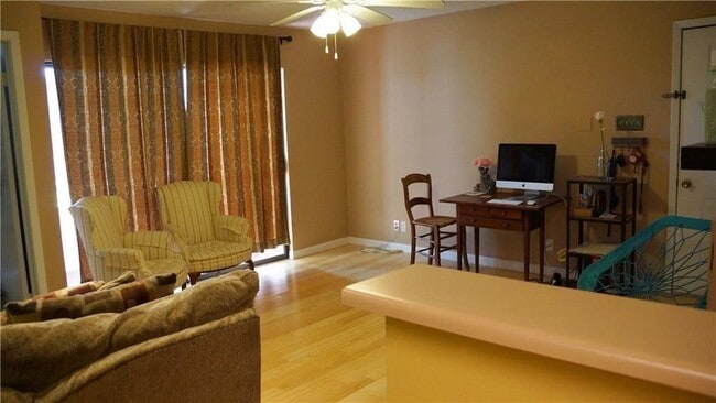 Photo - 3115 Helms St Unit 304