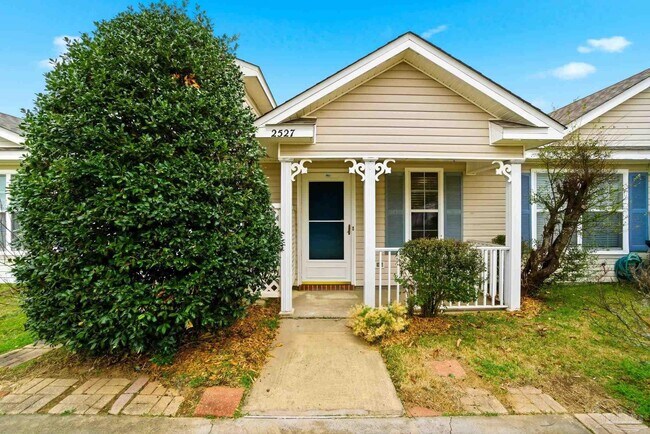 Photo - 2527 Trailwood Dr