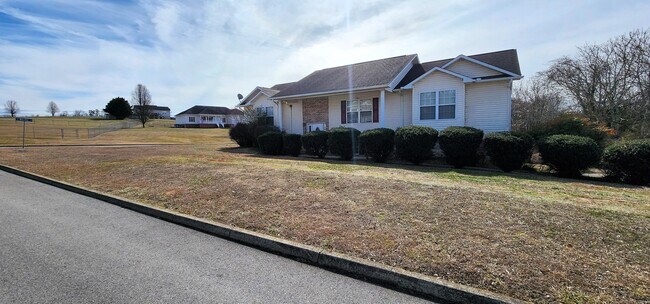 Photo - 1984 River Vista Cir