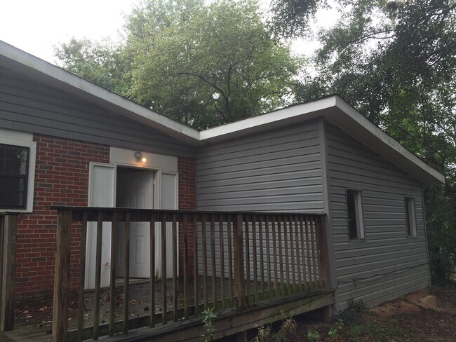 Photo - **AVAILABLE NOW**Total Electric East Columbus 4 bedroom/1 bathroom Home for Rent***