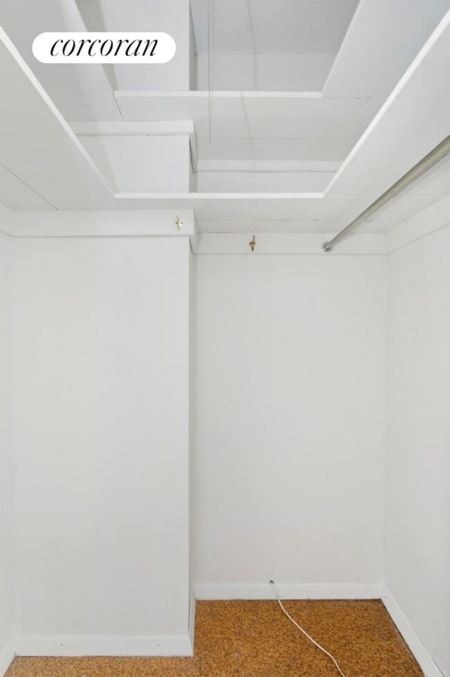 Photo - 3333 Henry Hudson Pkwy W