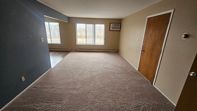 Photo - 115 Campbell St