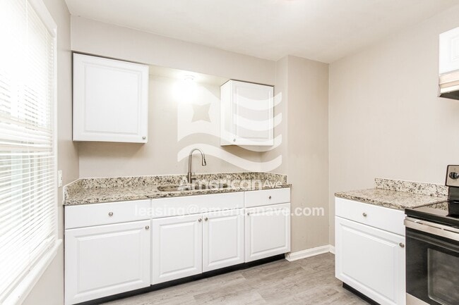 Photo - 3458 Orchard Ave