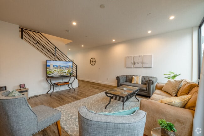 Building Photo - 2597 S 700 E Unit ID1249834P Rental