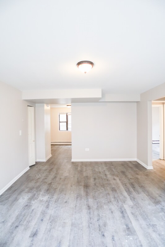 1654 W Pratt Blvd Unit 1