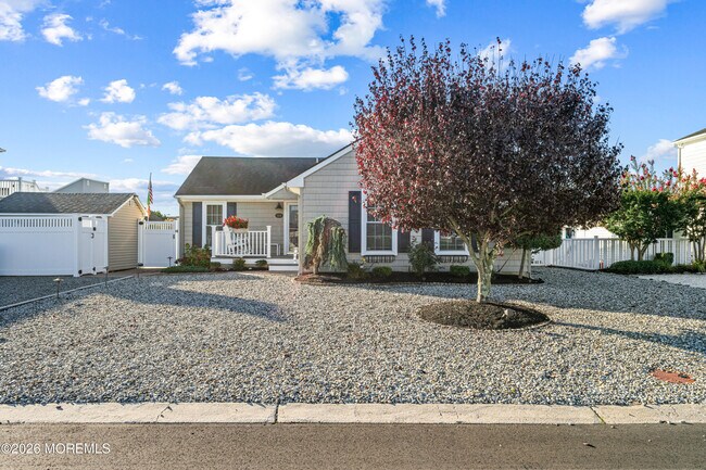144 Peter Rd