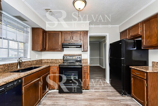 Photo - Welcome to this charming abode.