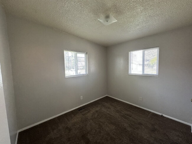 Photo - 3423 W Good St