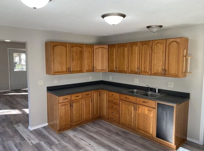 Photo - 3 bedroom/2 bath house