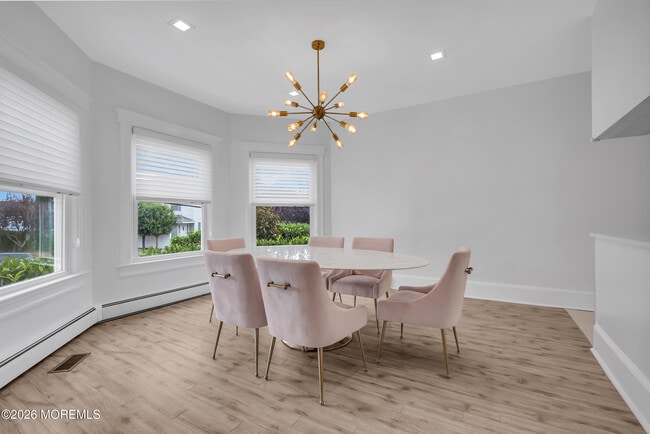 268 Roosevelt Ave