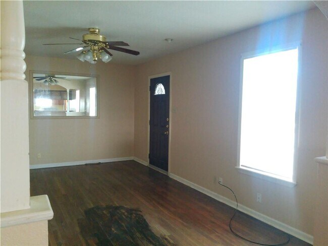 Photo - 1438 Ormond Dr