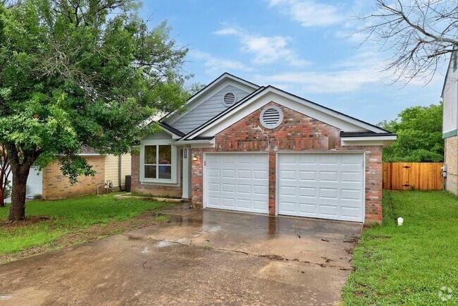 Building Photo - 2111 Rick Whinery Dr Rental