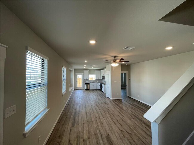 Photo - 441 Fieldwood Dr