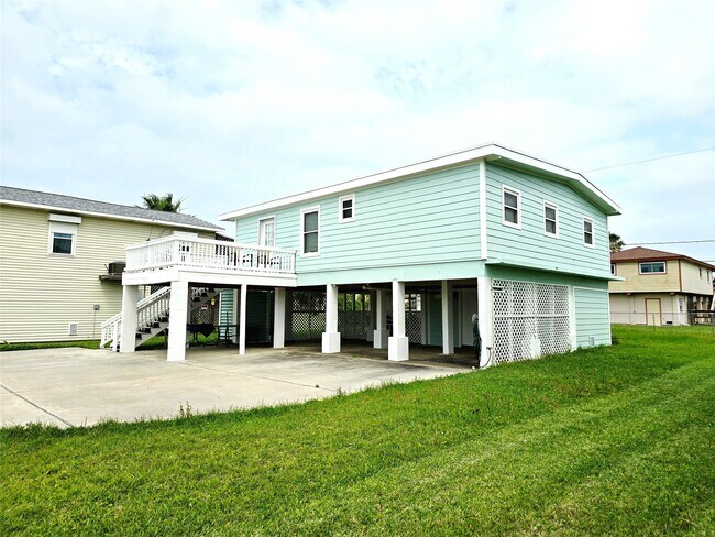 Photo - 16611 Jolly Roger Rd