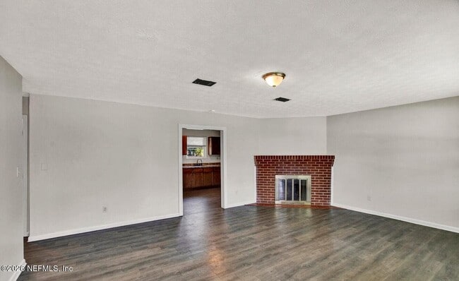 Photo - 5013 Chivalry Dr