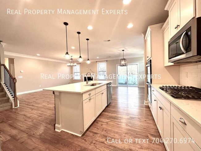 Photo - 278 Preston Rd