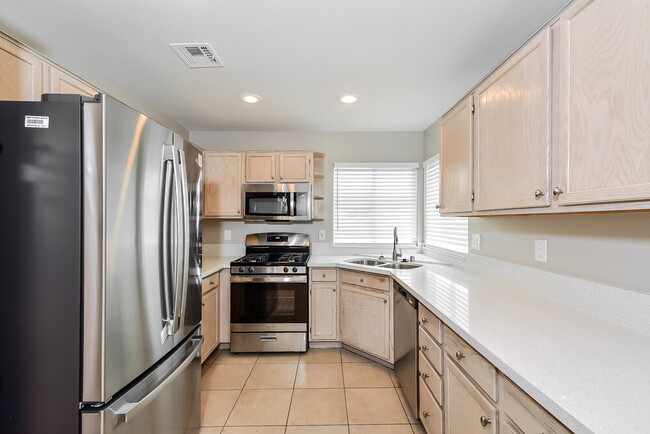 Photo - 5828 Meadow Dale Dr