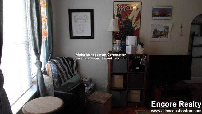 Photo - 349 Pleasant St Unit A3-6