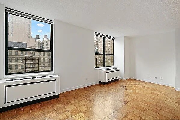Photo - 147 W 87th St Apartments Unit 14