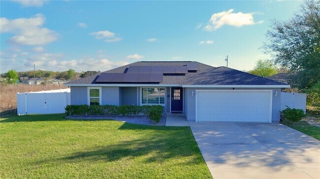 Building Photo - 25 Laurel Course