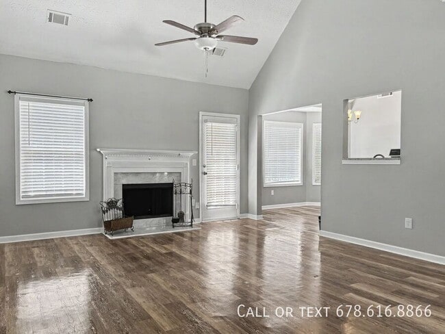 Photo - 80 Rivercrest Ln