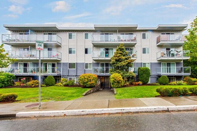 Valencia Apartments