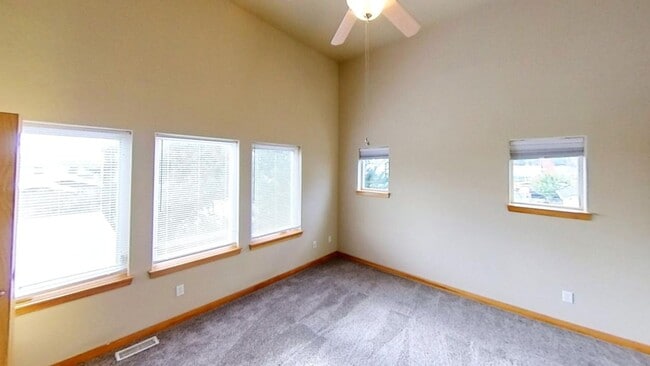 Photo - 1954-56 Willard Street