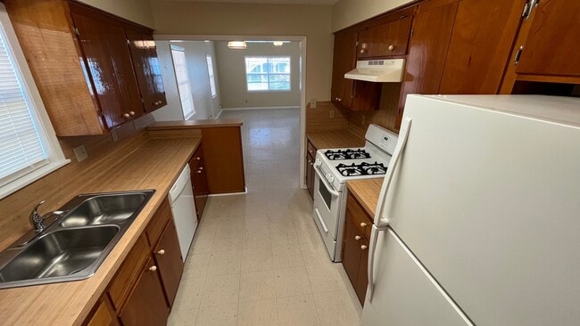 Photo - 1523 Avenue O