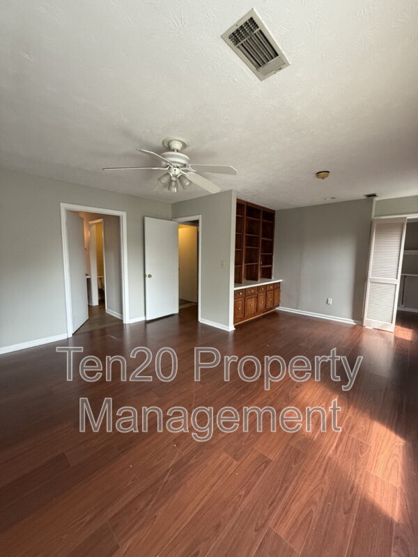 Photo - 3812 Wingate Dr
