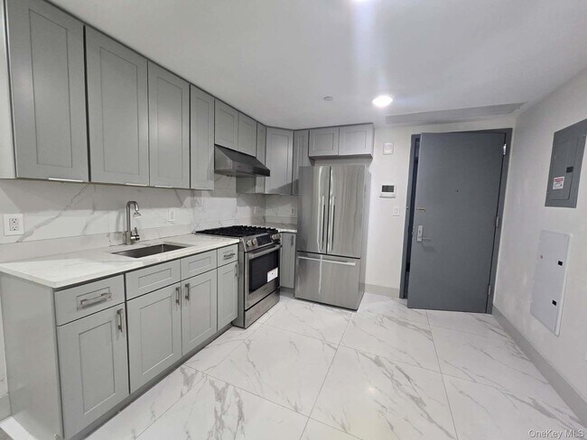 Photo - 41-62-62 Bowne St Unidad 12C