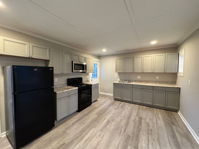 Photo - MOVE-IN READY!